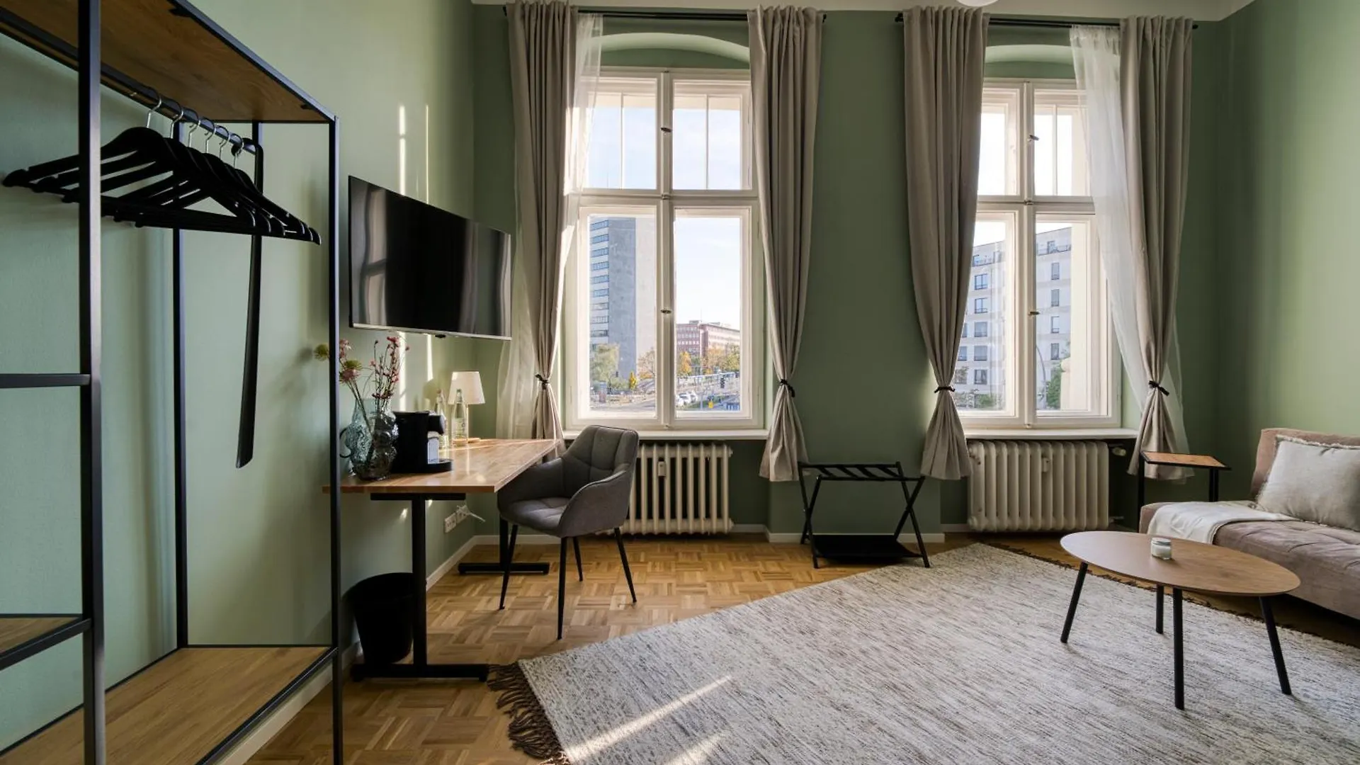 Jomi Stays, Brandenburgische Strasse 16 - Wohnen Beim Kurfuerstendamm Berlin Privatunterkunft