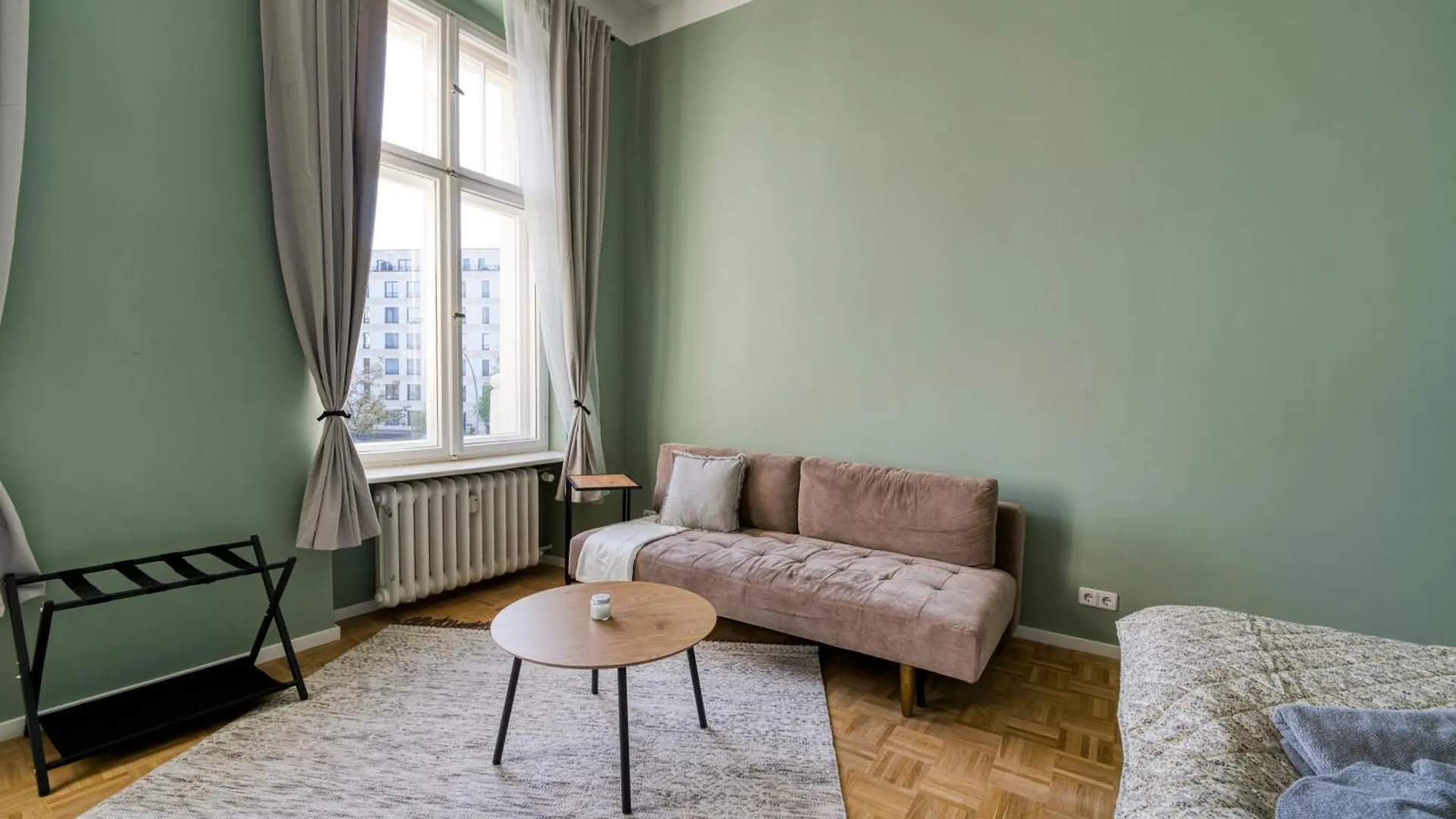 Privatunterkunft Jomi Stays, Brandenburgische Strasse 16 - Wohnen Beim Kurfuerstendamm Berlin Deutschland