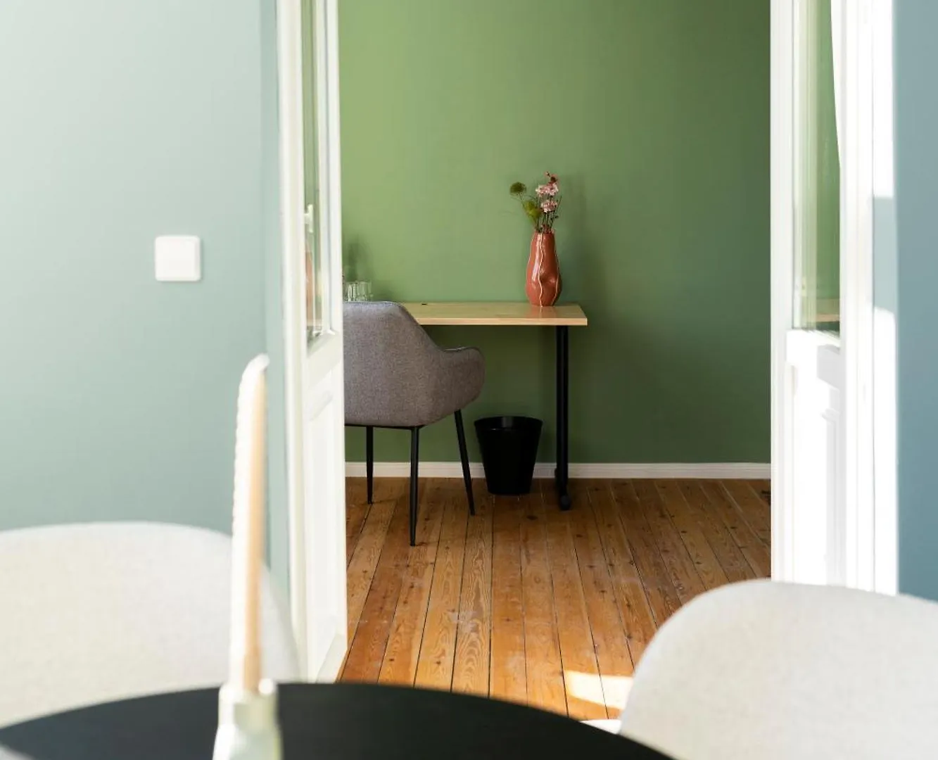 Jomi Stays, Brandenburgische Strasse 16 - Wohnen Beim Kurfuerstendamm Berlin Homestay