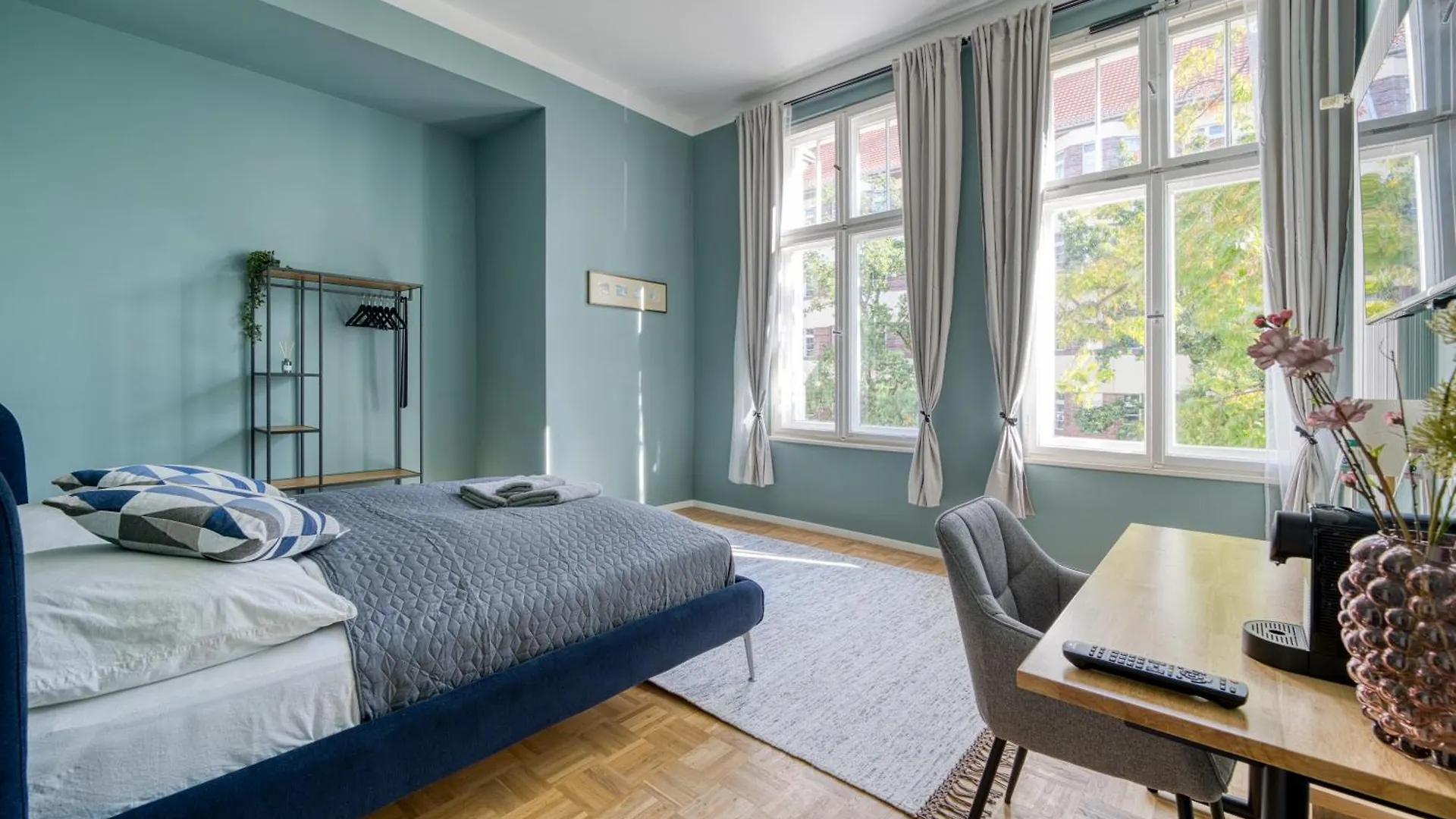 Jomi Stays, Brandenburgische Strasse 16 - Wohnen Beim Kurfuerstendamm Berlin Privatunterkunft