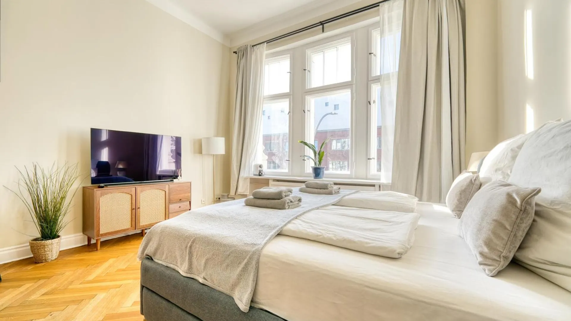 Privatunterkunft Jomi Stays, Brandenburgische Strasse 16 - Wohnen Beim Kurfuerstendamm Berlin Deutschland